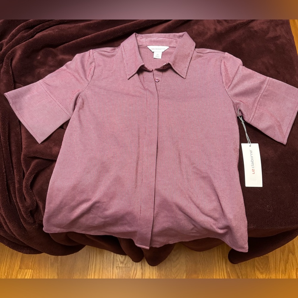Liz Claiborne Dusty Rose Short Sleeve Shirt